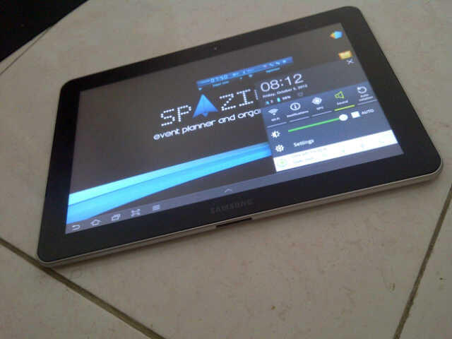 JUAL CEPAT SAMSUNG GALAXI TAB 10.1' GT P7500 SANGAT MURAH.