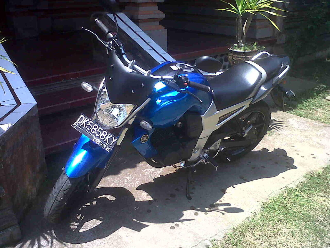 Cari Yamaha Byson 2011 Warna Biru KASKUS