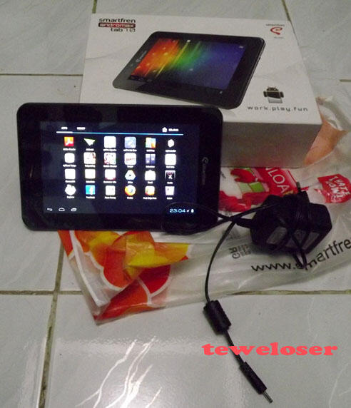 Tablet Smartfren andromax tab 7" (belum sebulan)