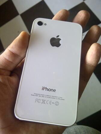 IPHONE 4S 32G WHITE FU JUAL GALAU RP 5JT