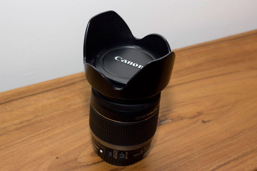 Canon EF-S 18-200mm f/3.5-5.6 IS