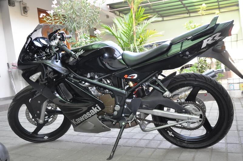 Jual atau Tuker Tambah Kawasaki Ninja RR 2011, mulusssss Bandung