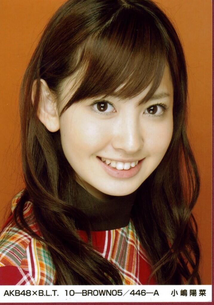 Kojima Haruna , member AKB48 yang membuat saya tergila2 ..yang maho jangan masuk...