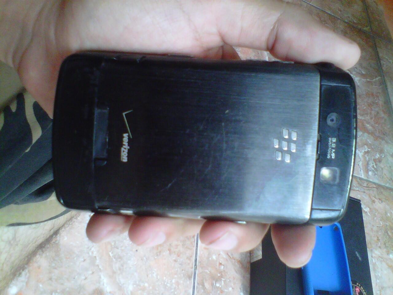Strom 9530 blakberry (jogja)