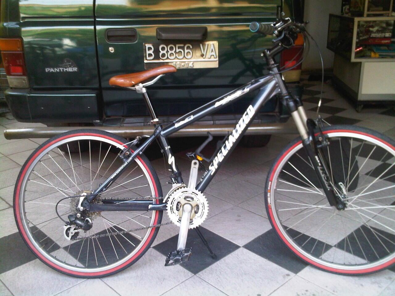 WTS Sepeda MTB Alumunium Merk Specialized S Work Warna WTS Sepeda MTB Alumunium Merk Specialized S Work Warna