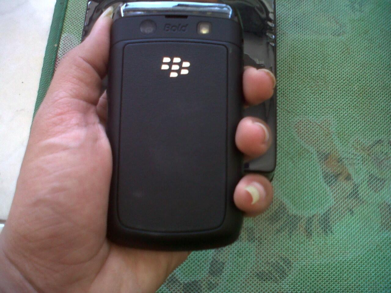jual blackberry 9780 bb onyx2 mulus bangets voice usage masih 0.0 bandung!!