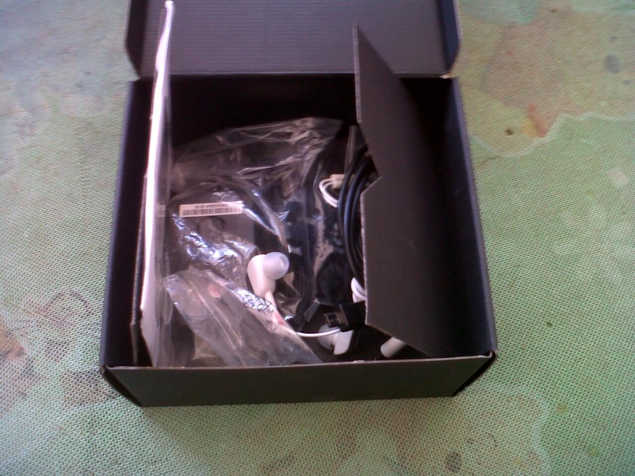 jual blackberry 9780 bb onyx2 mulus bangets voice usage masih 0.0 bandung!!