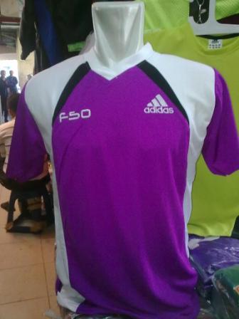 JUAL KAOS  FUTSAL  BOLA JAKET ROMPI  KAOS  KAKI 