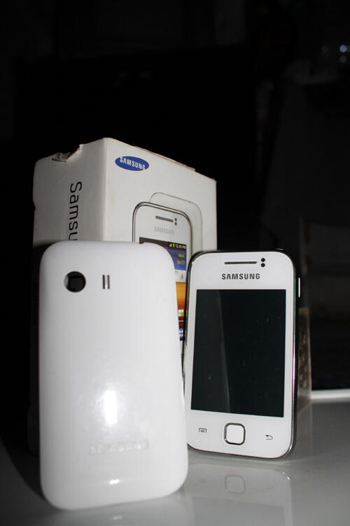 jual santai samsung galaxy young.... muluuuuuuuuysss....!!! ::DEPOK::