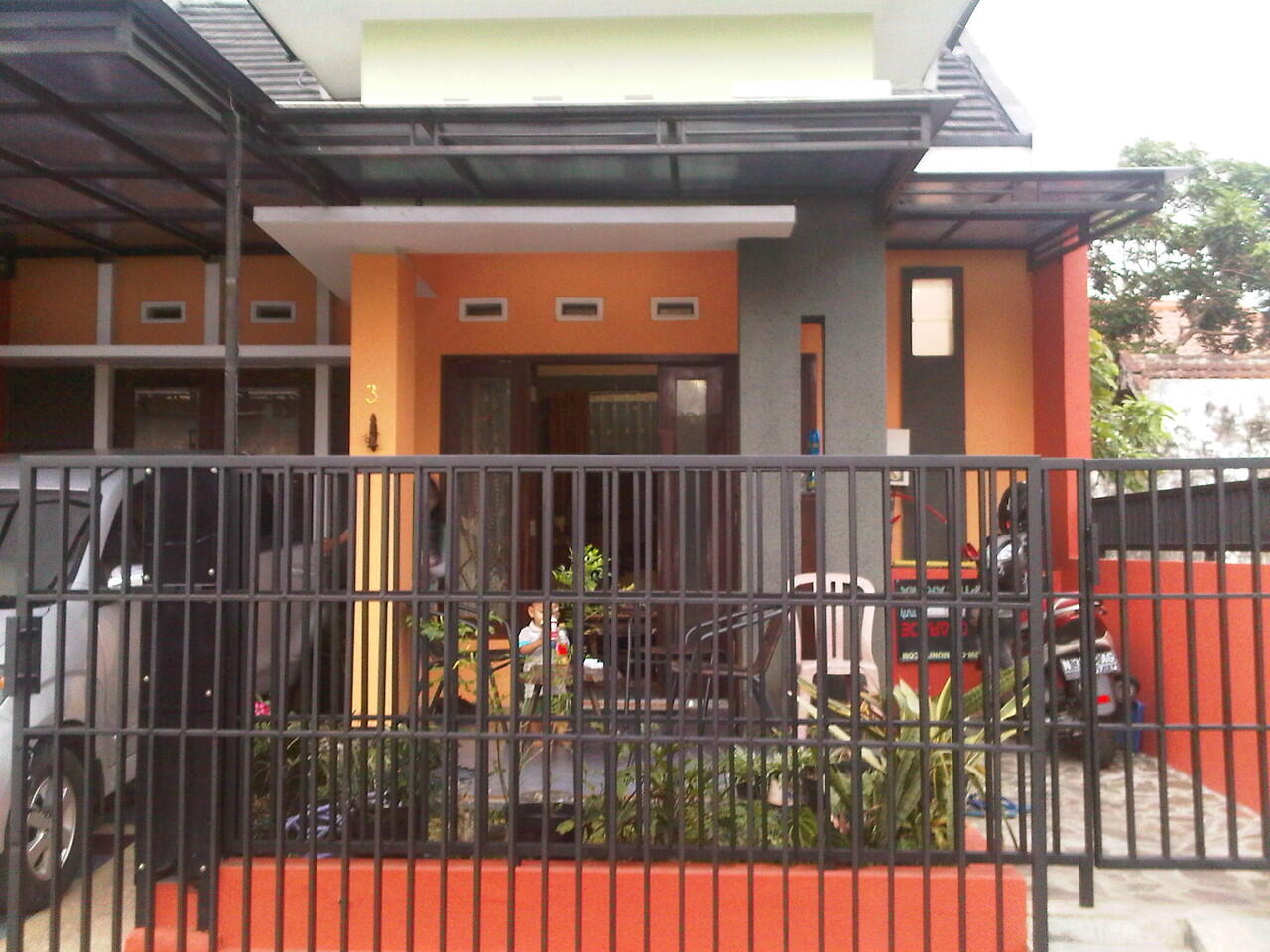 RUMAH DI MALANG MINIMALIS SIAP HUNI DENGAN SUASANA NYAMAN DAN TENANG