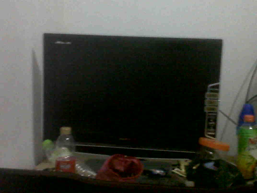 JUAL B.U TV LED POLYTRON 24 Inch baru 3 bulan