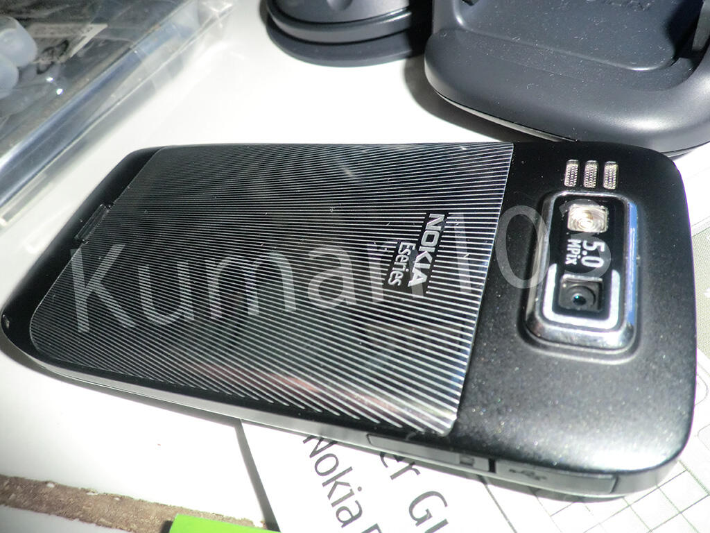 Nokia E72 Black (mulus, komplit, Ori, Gratis fee Rekber dan Ongkir Jabodetabek)
