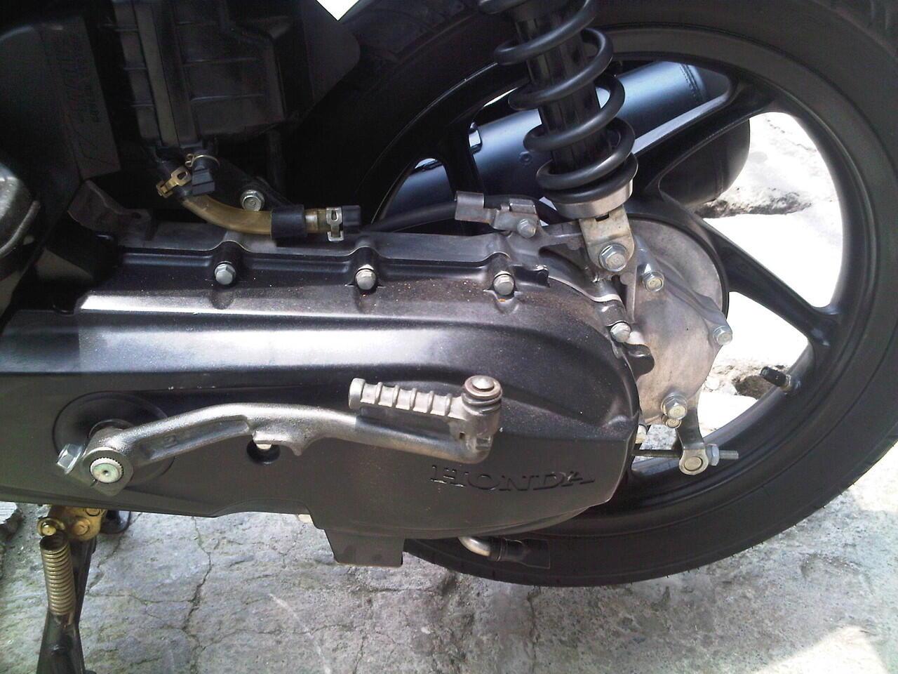 HONDA BEAT CW TH.2011 BULAN 11 GRESS BIRU ( LIKE NEW JAKARTA )
