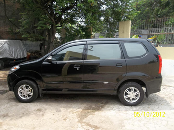 XENIA DELUX PLUS TAHUN 2011 GRESS SEPERTI BARU