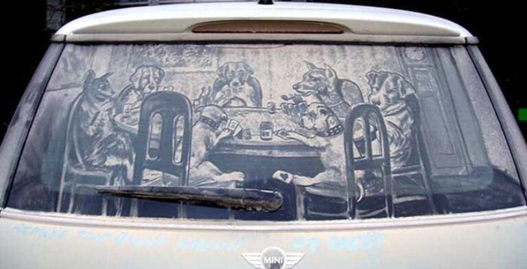 Karya Seni Menakjubkan Dari Debu Di Kaca Mobil