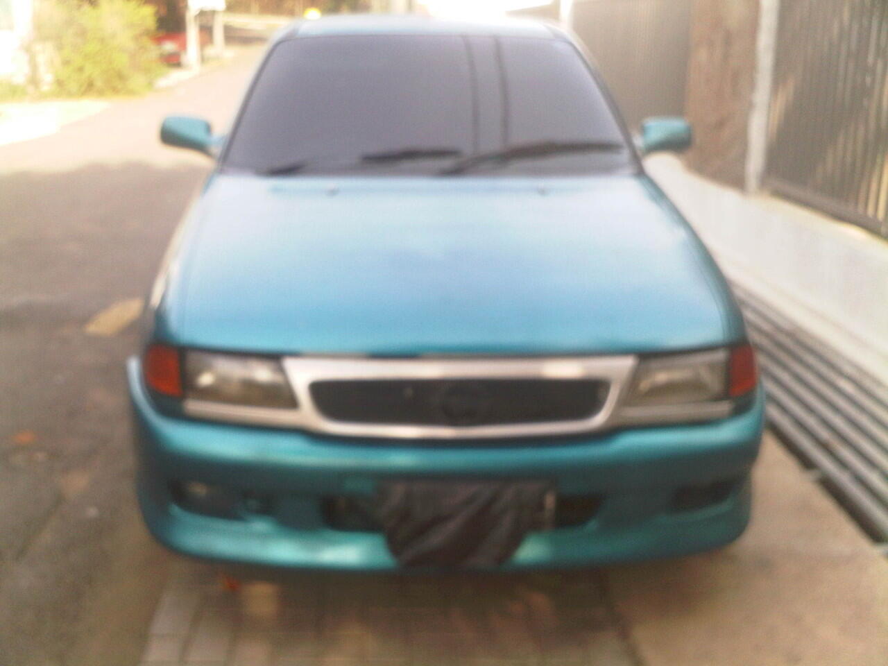 Dijual Opel Optima 95 warna hijau plat bandung