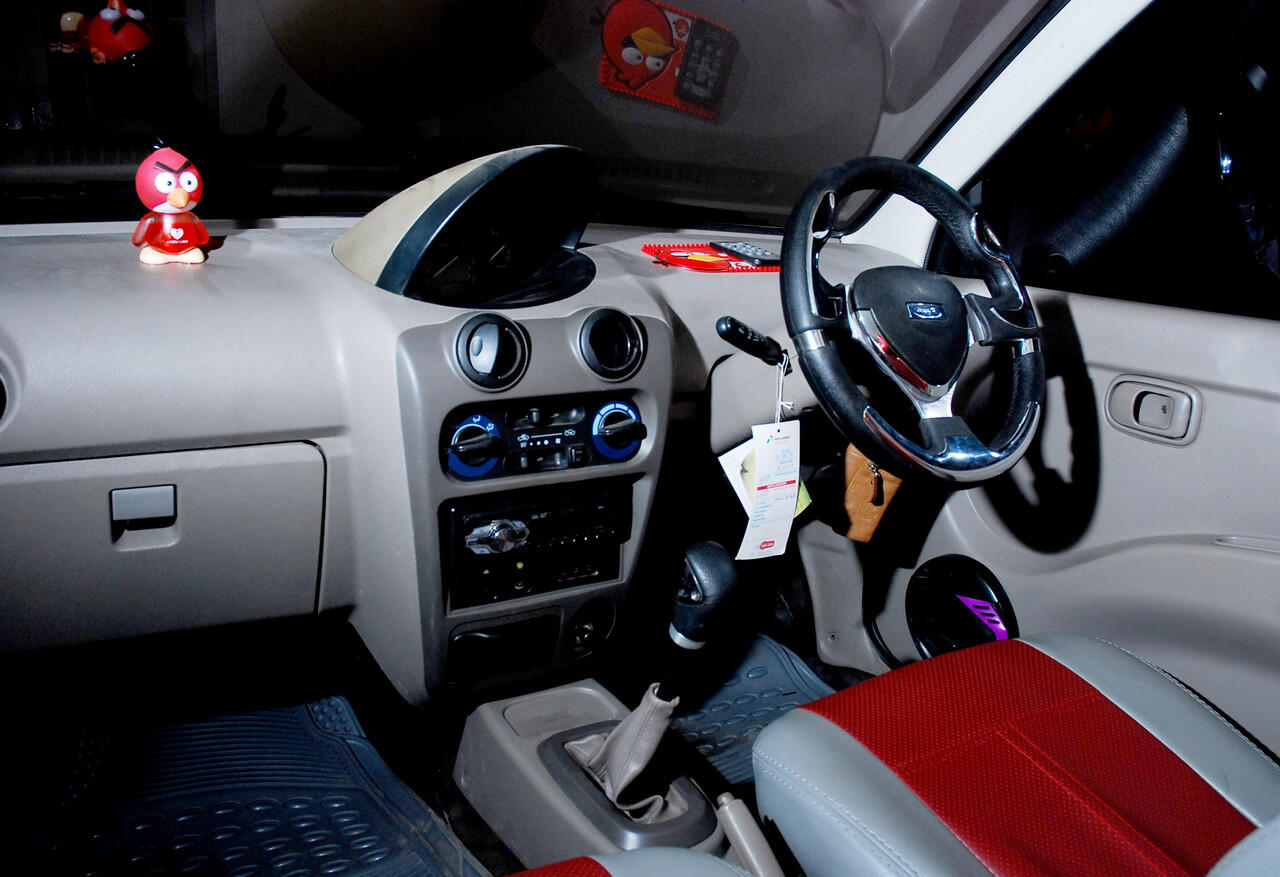 Daihatsu Ceria '03 KX New Model Merah - Istimewa..!! kecil kecil cabe rawit
