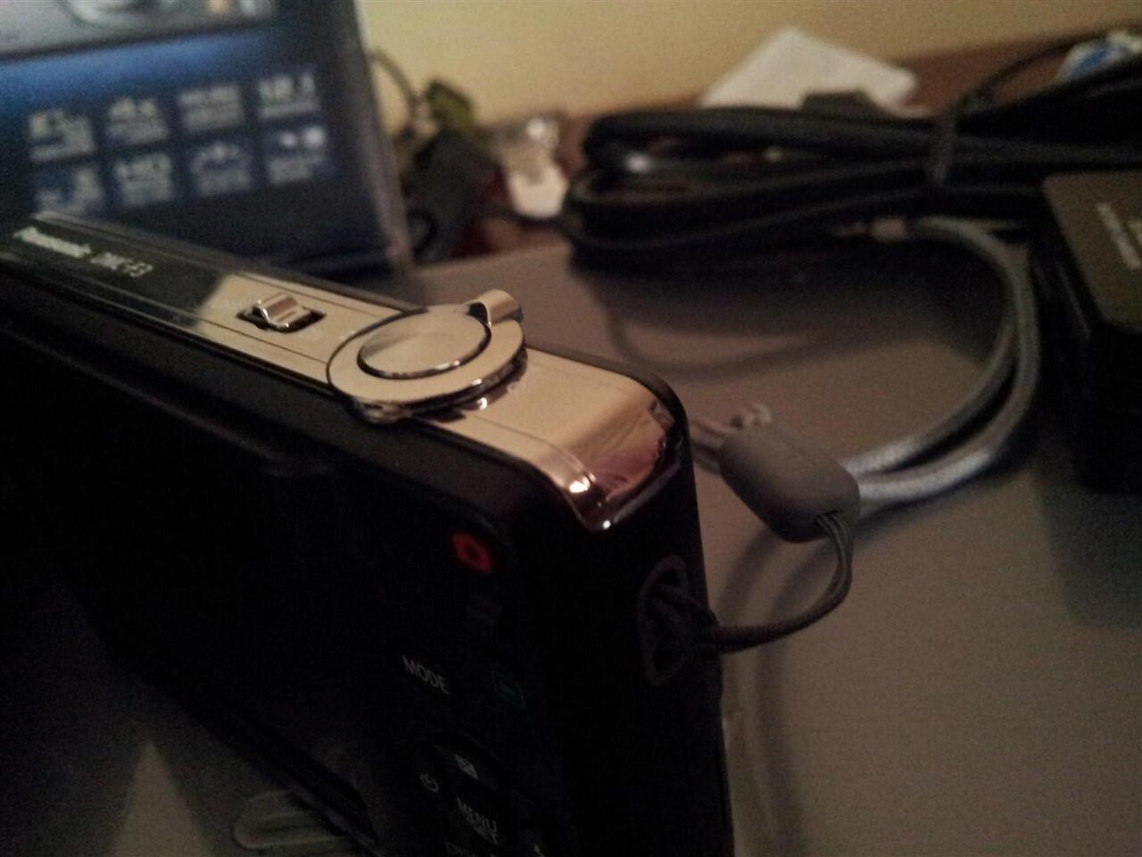 Sambil G4L4u mau jual Seken mulussssssssssss Panasonic lumix F3