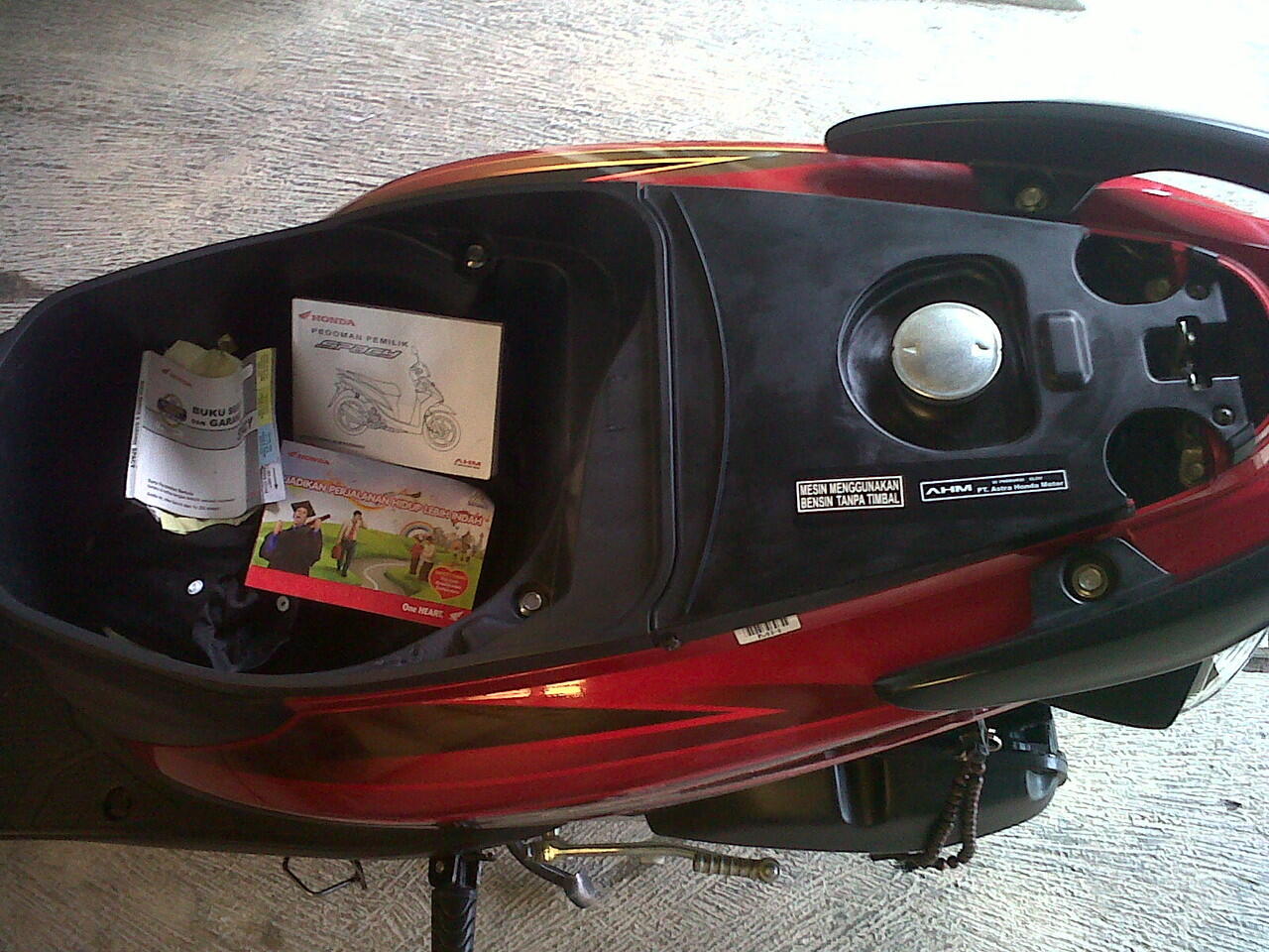 DIJUAL HONDA SPACY CW MERAH TAHUN 2011