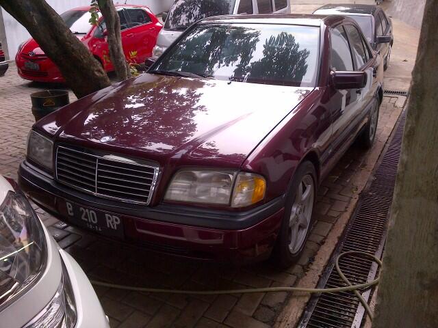 MERCEDES C180 W202 AT 94 MERAH MAROON