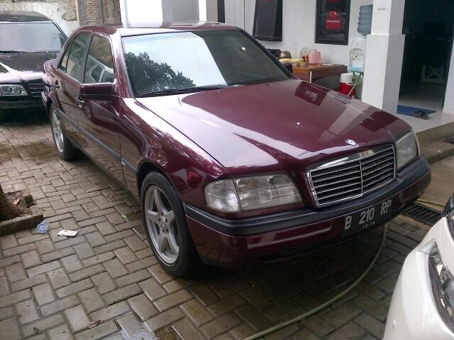 MERCEDES C180 W202 AT 94 MERAH MAROON
