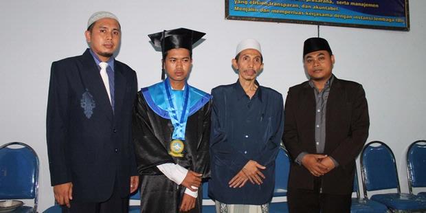 Mahasiswa Ini Bikin Aplikasi Lacak Korupsi via SMS
