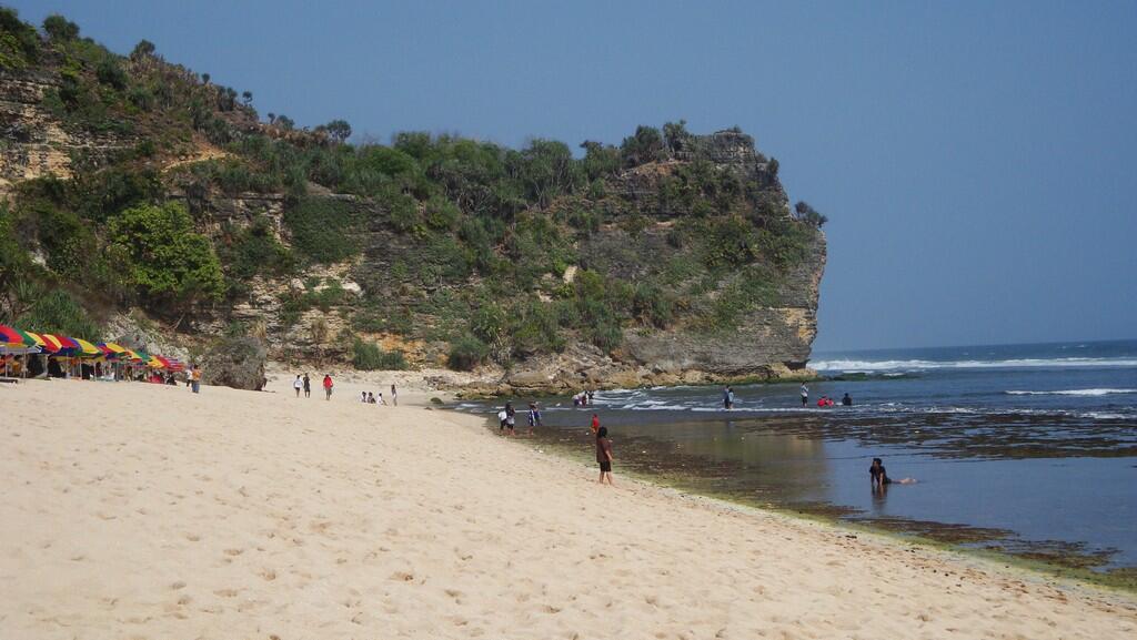 Jelajah Pantai Gunung Kidul Yogyakarta