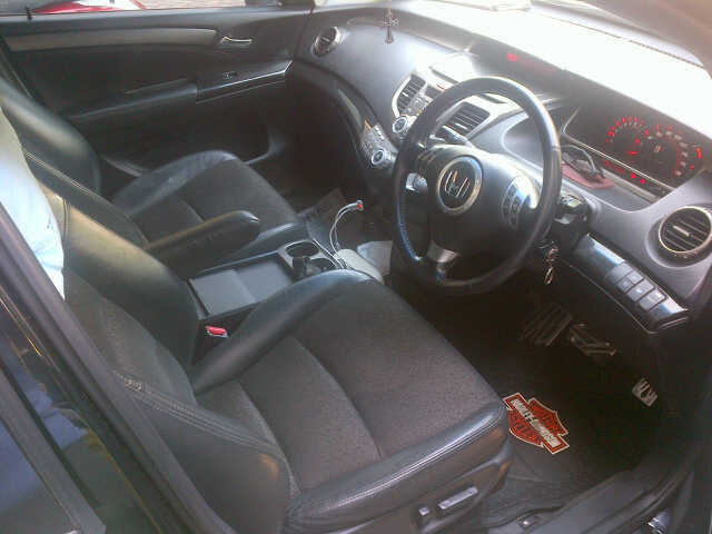 Di Jual Odyssey 2.4 AT tahun 2004