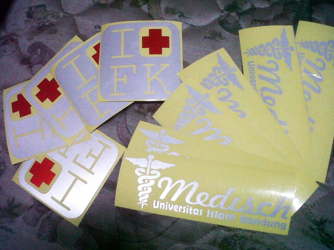 Terjual CUTTING STICKER PRINT STICKER KASKUS