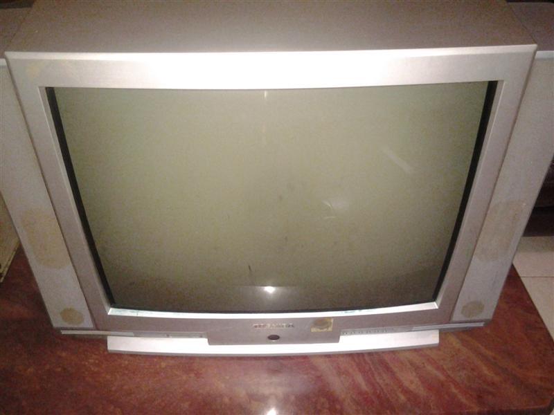 Jual tv tabung toshiba bomba 29" + ps2 90006 red (limited edition)