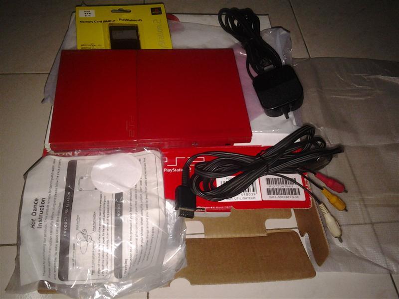 Jual tv tabung toshiba bomba 29" + ps2 90006 red (limited edition)