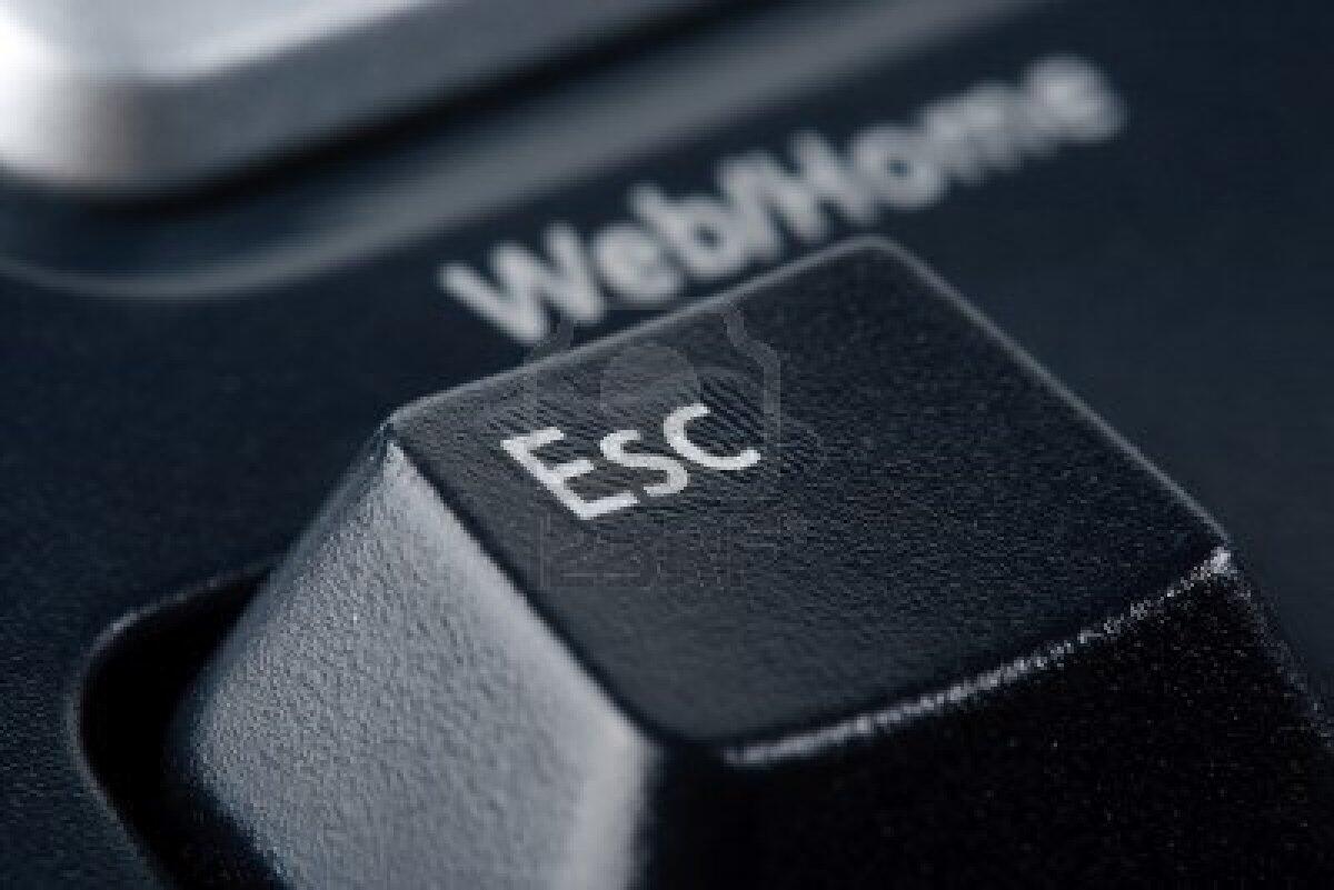 Memperbaiki Sendiri Laptop LayarScreen Blank, Blackout, Black Out, dsb