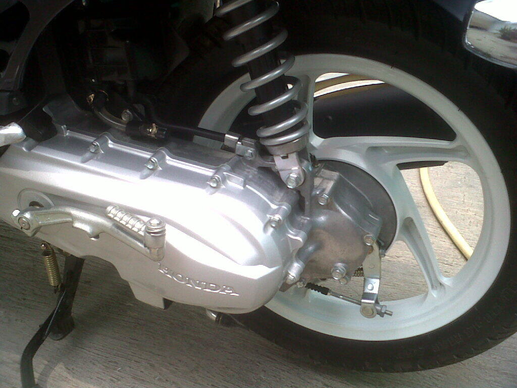 Scoopy 2011 warna hitam CW
