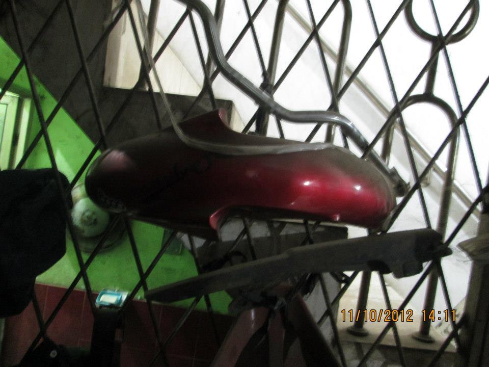 motor vixion 2007 velg ban gede ++ban velg ori juga...masuukk