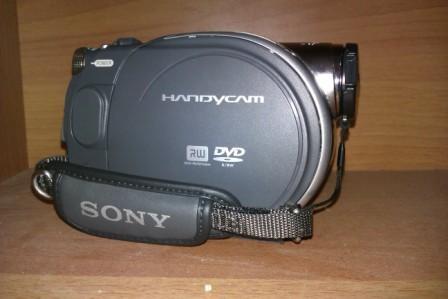Sony Handycam DCR-DVD605E
