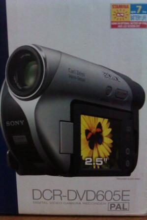 Sony Handycam DCR-DVD605E