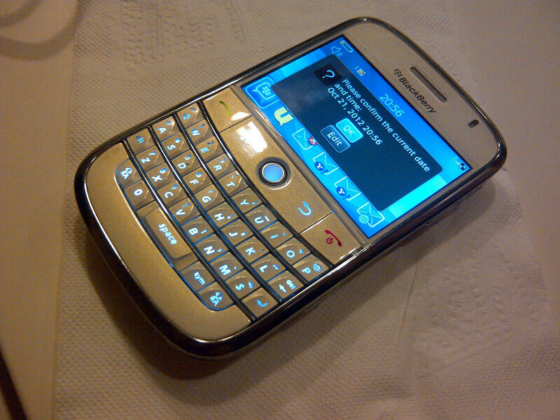 DIJUAL : Blackberry 9000 Bold white edition carrier AT&T 2nd mulus