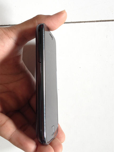 Samsung Galaxy S SCL GT-I9003 4GB (Fullset)