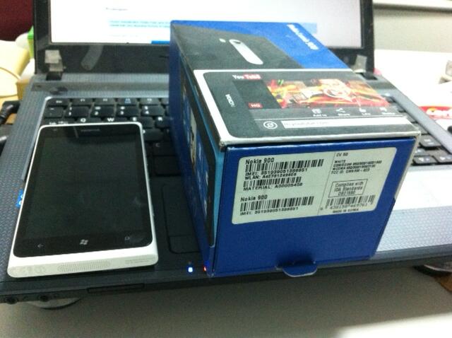 NOKIA LUMIA 900 PUTIH SUPER MURAH 3.7 JT