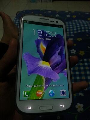 Samsung Galaxy S3 Kinyis like NEW