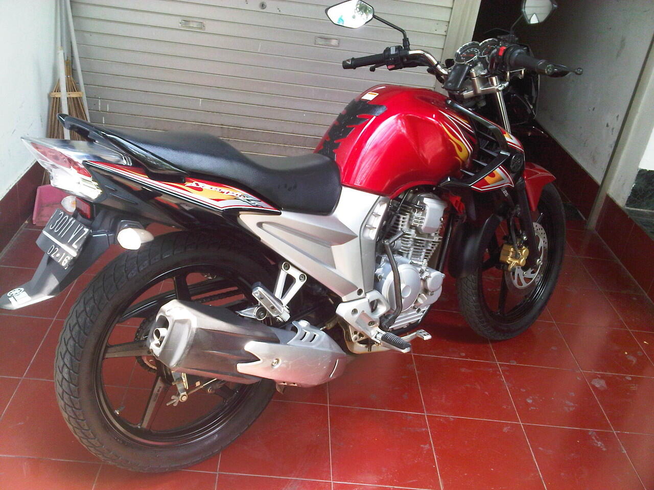 Jual motor scorpio 2011