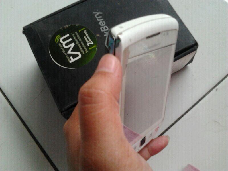 BB TORCH 9800 (WHITE)