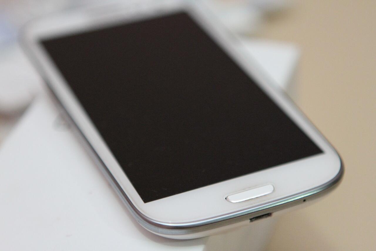WTS: Samsung Galaxy S3 16gb (2nd) Mulus...