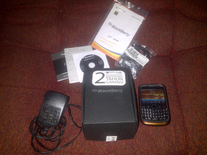 JUAL BLACKBERRY CURVE 9300 3G