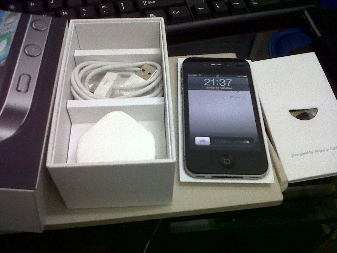 iphone4 16gb FU -LikeNEW-