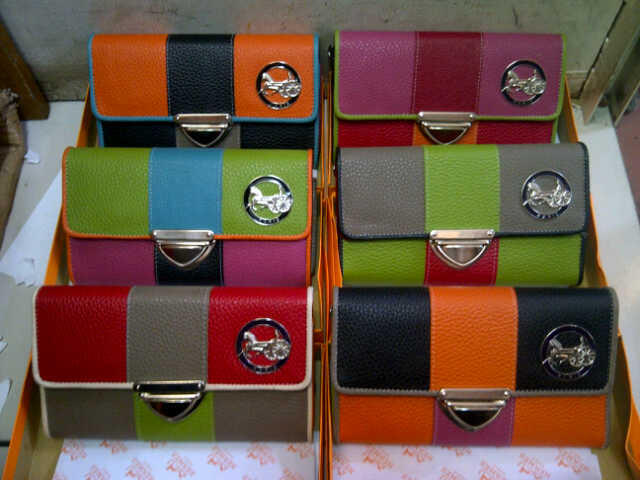 Dompet Hermes,LV, dll..ga puas Uang kembali