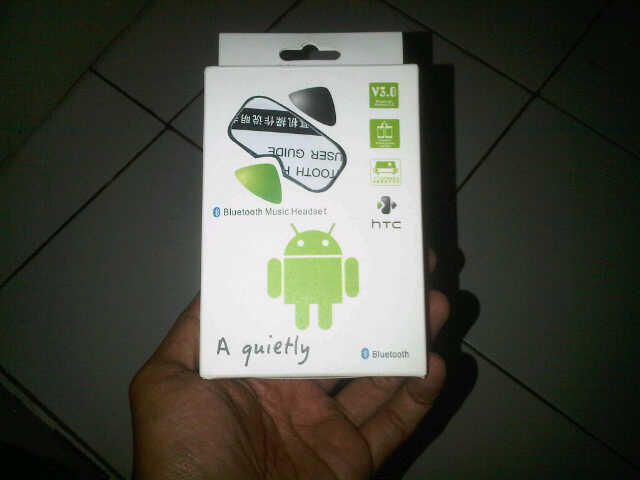 jual samsung epic touch 4g black bonus mmc 16gb TPU gel case handset bluetooth murah