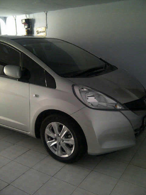 JUAL HONDA JAZZ TAHUN 2011