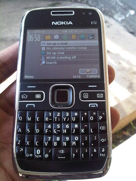 Nokia E72 Black Batangan 95% Mulus