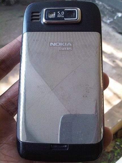 Nokia E72 Black Batangan 95% Mulus